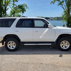 1998 Toyota 4runner SR5