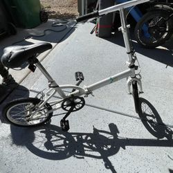 Folding Bike For Small Beach Trips