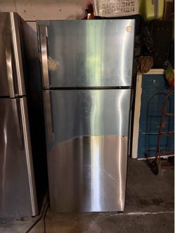 Refrigerator GE