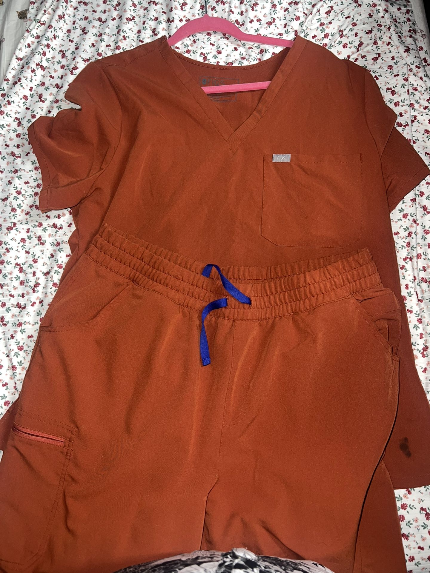 Figs 2xl