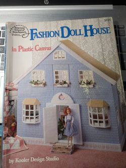 Fashion Doll House in Plastic Canvas
