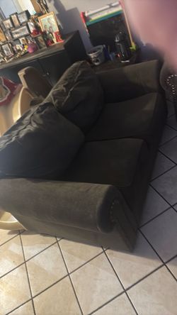 Use sofas￼