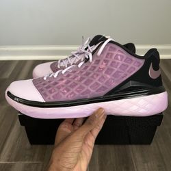 Nike Kobe 3 Low “Pink Quartz”