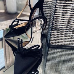 Badgley Mischka Heels Size 8