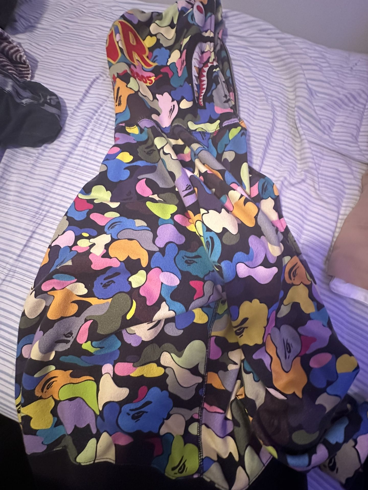 Bape Hoodie Size L