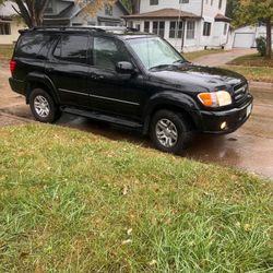2004 Toyota Sequoia