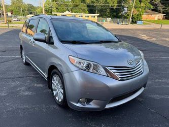 2012 Toyota Sienna