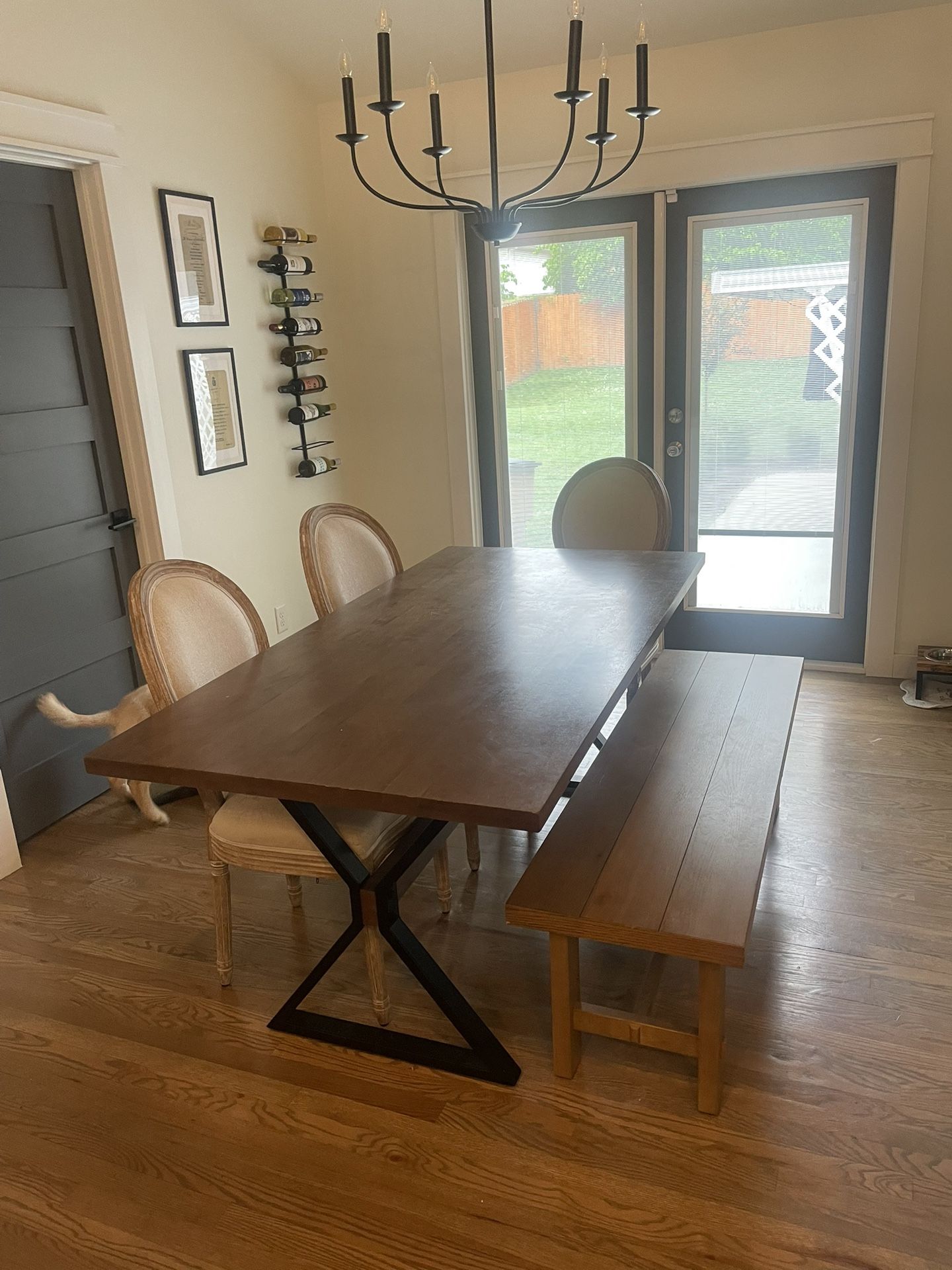 Modern Farmhouse Dining Table – Solid Wood + Metal Base (Seats 6)