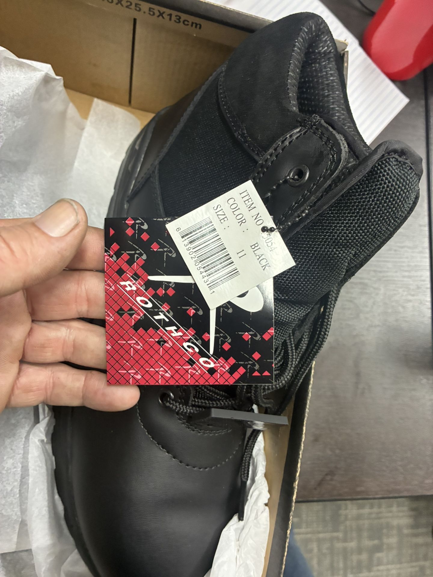 Black size 11 military work boots