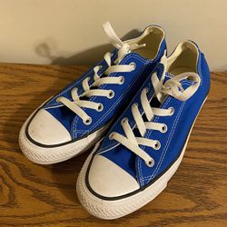 New Converse All Star Sneakers Women Size 6 Men Size 4 