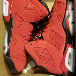 Air Jordan retro 6 Size 4y