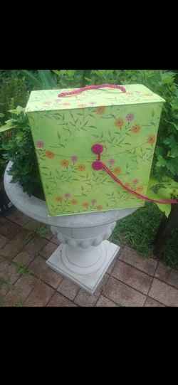 Stationary over 10 cards &Envelopes $10.00 cash only (serious buyers)