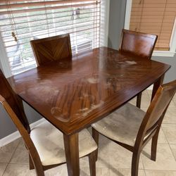 kitchen table 