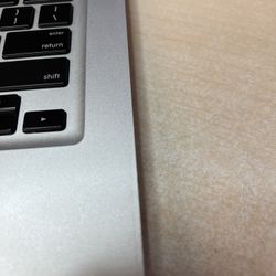 Apple MacBook Pro 13” 2.26Ghz c2d 4GB 1TB 10.11.6 CS3