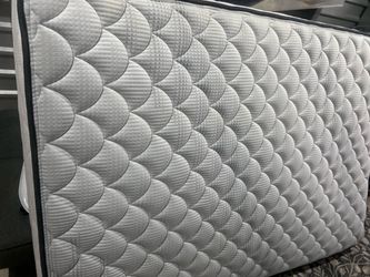 FULL SIZE MATTRESS