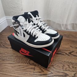 Mocha Air Jordan 1 High Size 9 