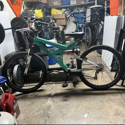 24” Vertical Alpine Eagle Mountain Bike
