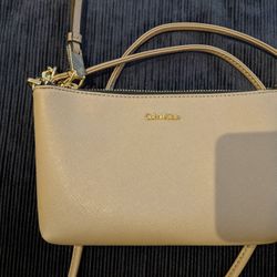  Calvin Klein Mini Cross Body Purse/Bag