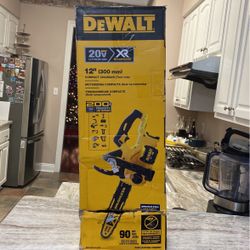 Dewalt Chainsaw 