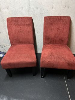 2 Chairs