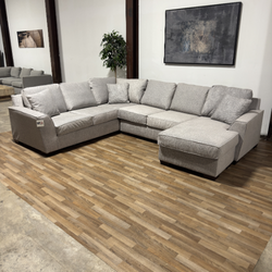 *Brand New* Oversized U shaped Sectional in Gray