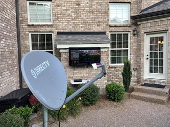 Portable DirecTV Satellite system