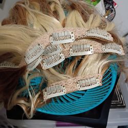 Hair Extensions/ Clip Ins