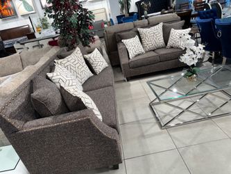 2pc Living Room Set ✨ Easy Financing Available ✨ No credit needed