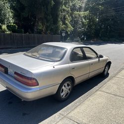 1995 Lexus ES 300 
