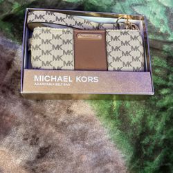 Michael Kors Adjustable Belt Bag