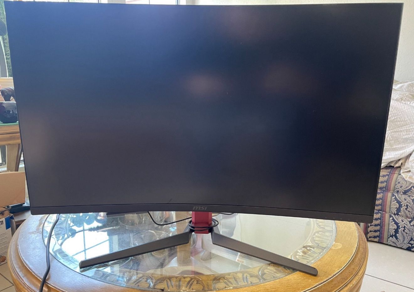 MSI Curved monitor 31.5 Inches 