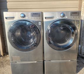LG Front Load Washer and Dryer Set