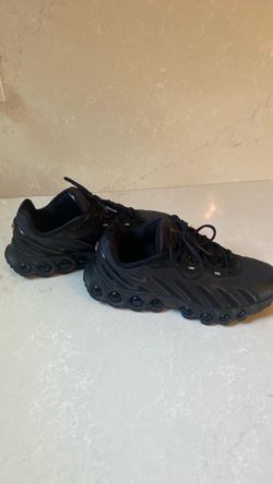 Nike Air Max All Black Sneakers