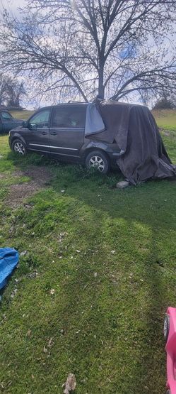 2014 Chysler Van For Whole OR Partout