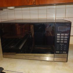 OSTER Microwave 