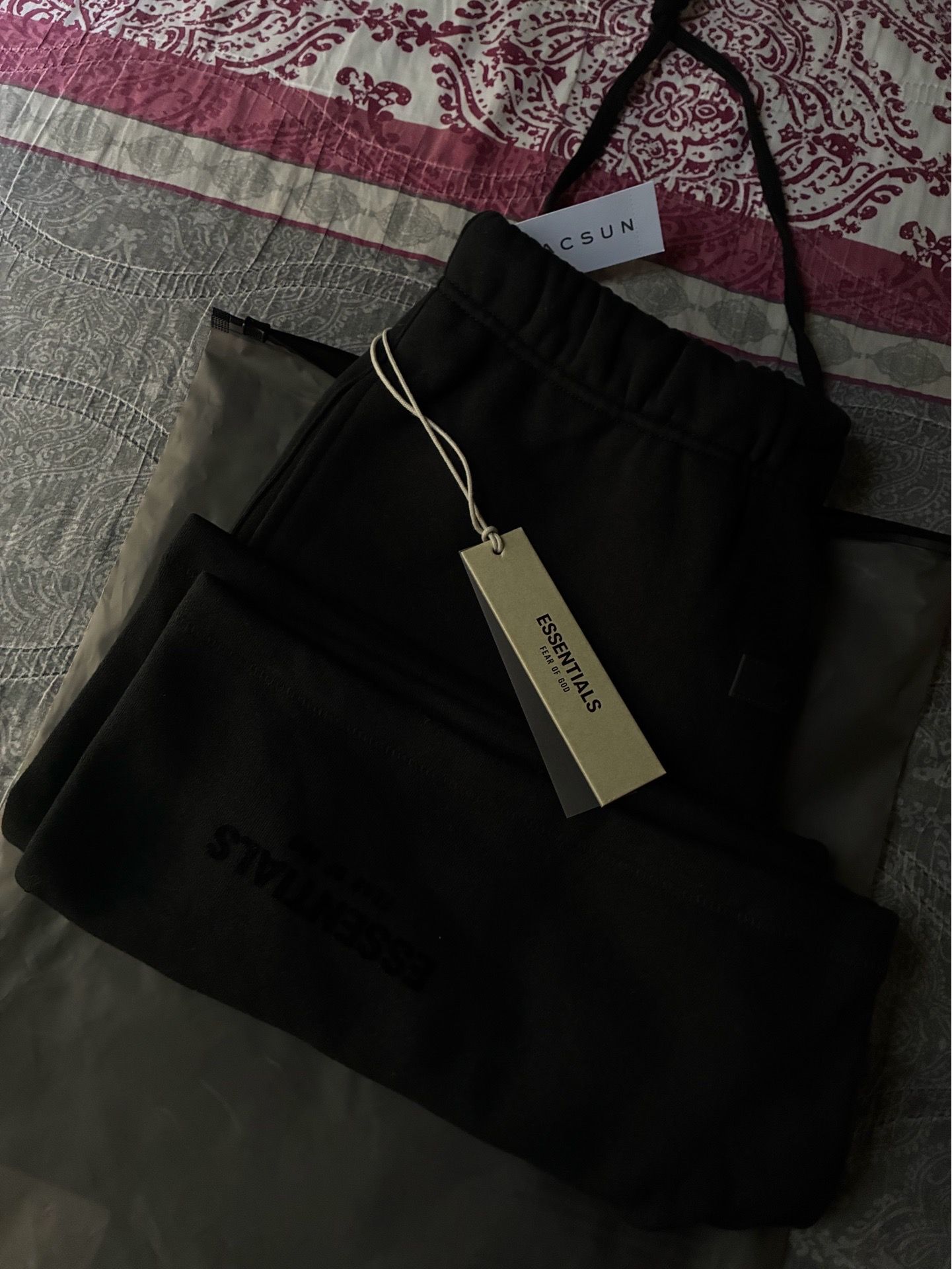 black oatmeal essentials size small