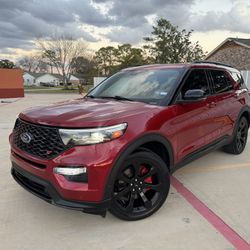 2020 Ford Explorer