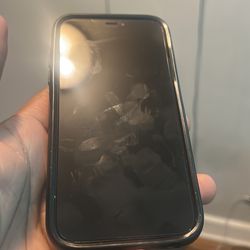 iPhone XR 64gb FULLY UNLOCKED