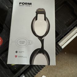 Form Smart Swim 2