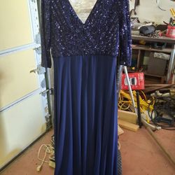 PROM/BALL ROOM GOWN..ROYAL BLUE