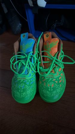 Ninja turtle Melos size 7y