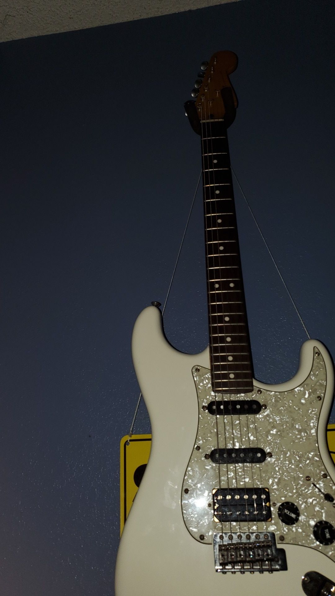 Fender player stratocaster