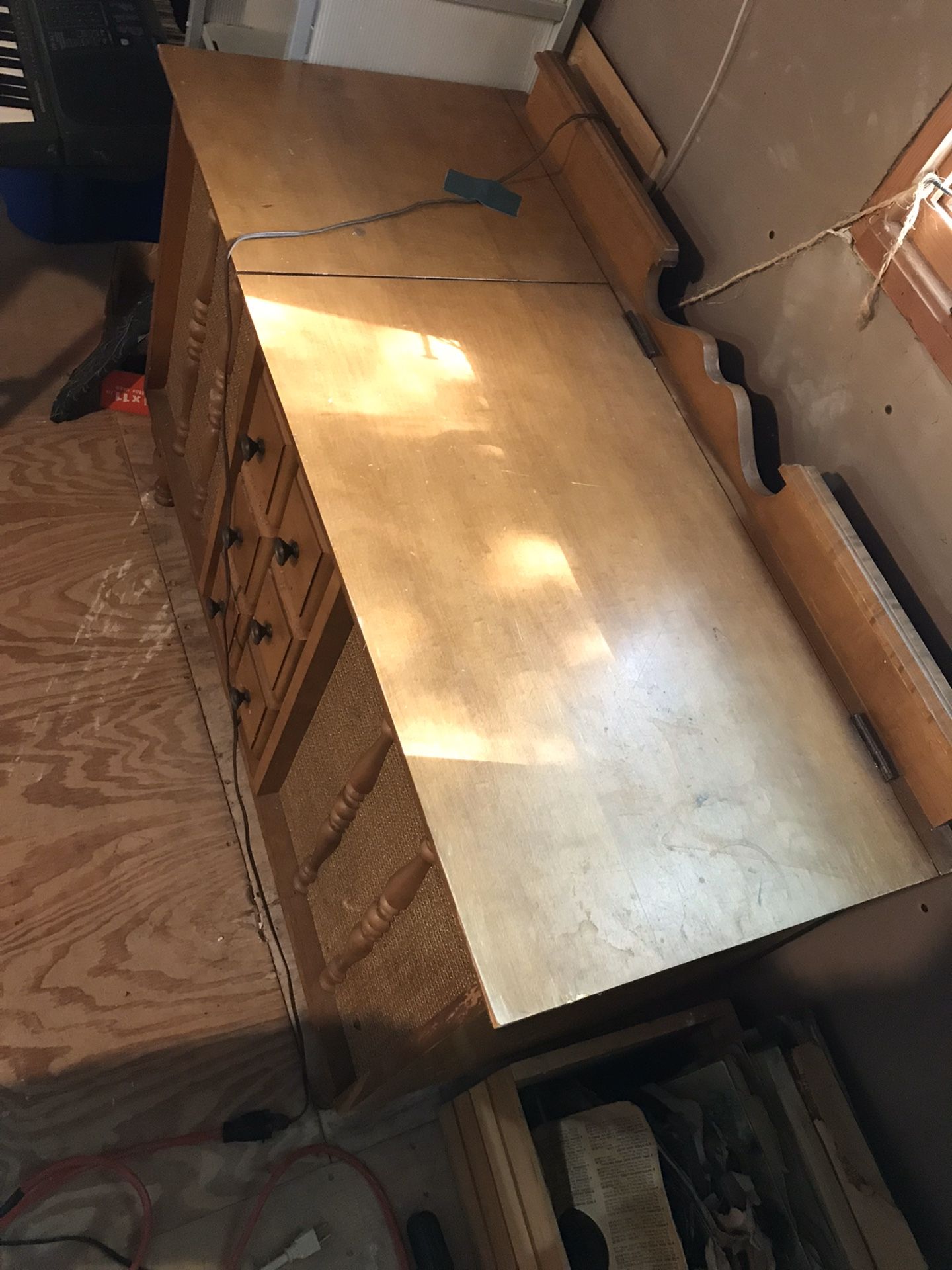 1965 vintage record player phonograph cabinet