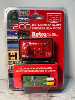 NEW 2017 Retro Play Controller 200 Built-in Video Games Plug & Play