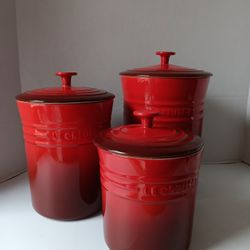 Le Creuset Crock Canister 3 Set Cerise Red Ombre Stoneware Lided Kitchen Jars 