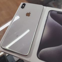 White Apple iPhone X 