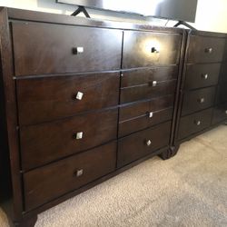 2 Dressers / 5 Drawer Chest / Nightstand 
