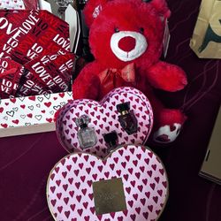 Valentines Gift 🎁 Victoria Secret Muño Perfumes Set 