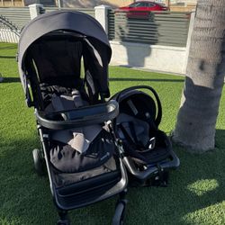 Safety First Stroller And Car Seat Set 