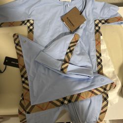 Baby Burberry 
